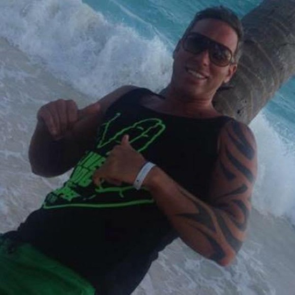 Meet your Posher, Benoit - Picture 4 of 4